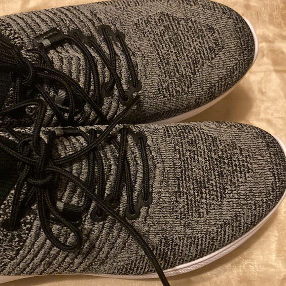 FootJoy Women's Flex XP Golf Shoes (Black/Grey/White) - Picture 5 of 7